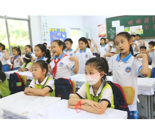 【幼小衔接】“我与小学”——商丘市智谷幼儿园参观小学活动