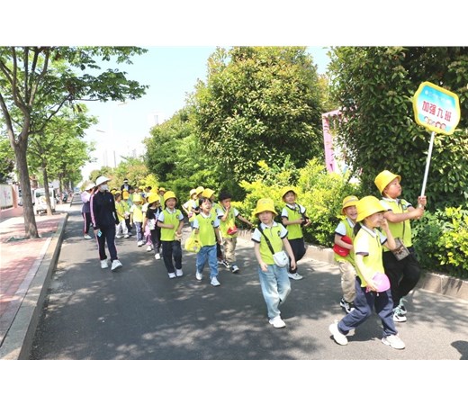 “趣”超市 乐成长——商丘市智谷幼儿园幼小衔接班超市购物社会实践活动